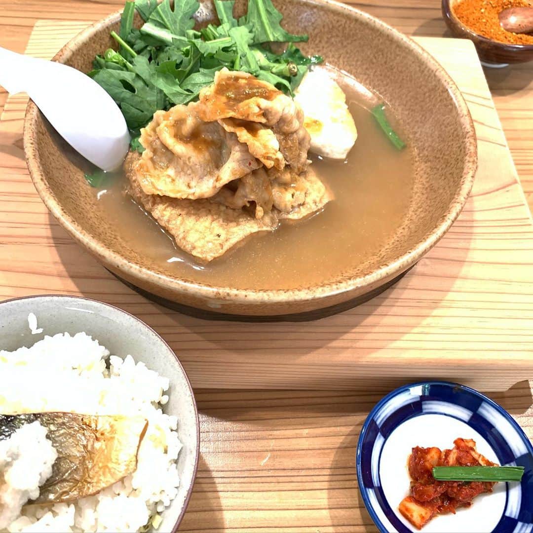 のインスタグラム：「にく豆腐しげこサイコー  #にく豆腐しげ子  #肉豆腐定食」