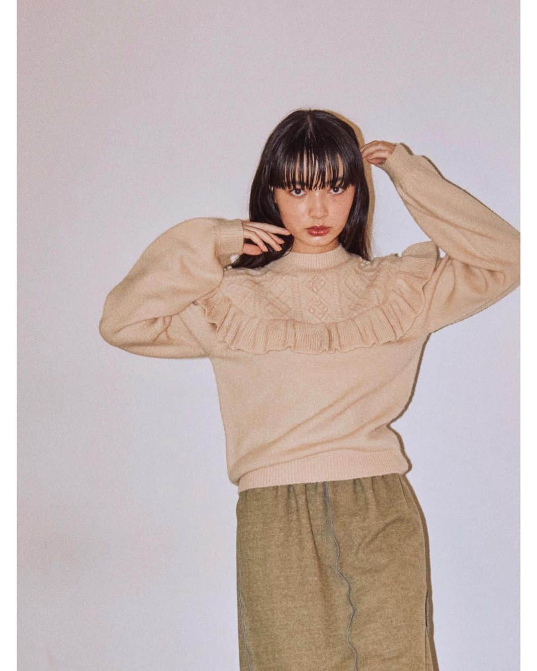 merry jennyさんのインスタグラム写真 - (merry jennyInstagram)「【 new arrival ! 】 ㅤㅤㅤㅤㅤㅤㅤㅤㅤㅤㅤㅤㅤ 10/21 (wed)入荷予定！ topのURLから⇨  @merryjenny_instagram  ぜひcheckして下さいね！ ㅤㅤㅤㅤㅤㅤㅤㅤㅤㅤㅤㅤㅤ 01 ◯ フリルラウンドケーブルニット col : ivory / mint green / black ¥7,700 (tax in) ㅤㅤㅤㅤㅤㅤㅤㅤㅤㅤㅤㅤㅤ 02 ◯ ニュアンスカラーポップコーンニット col : beige / pink / ice blue ¥8,800 (tax in) ㅤㅤㅤㅤㅤㅤㅤㅤㅤㅤㅤㅤㅤ ㅤㅤㅤㅤㅤㅤㅤㅤㅤㅤㅤㅤㅤ #merryjenny #メリージェニー  #2020aw #autumn #surrealisme」10月20日 13時14分 - merryjenny_instagram