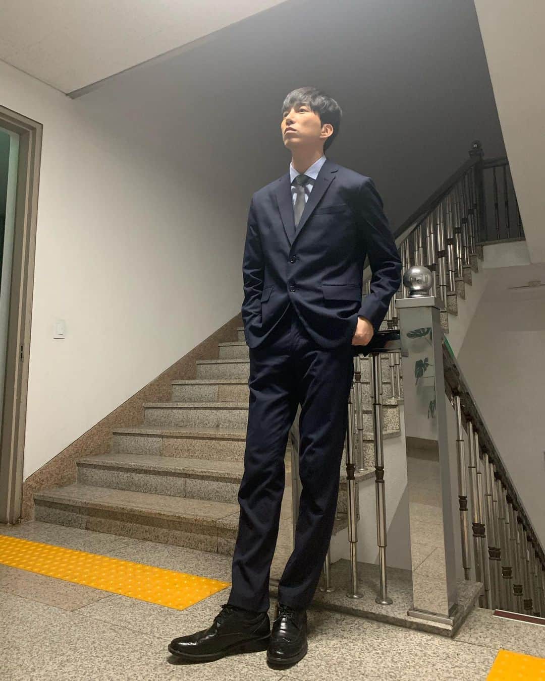 ト・サンウのインスタグラム：「사랑하면, 조례?!   의준? 의정? “촬영중” 🎬」