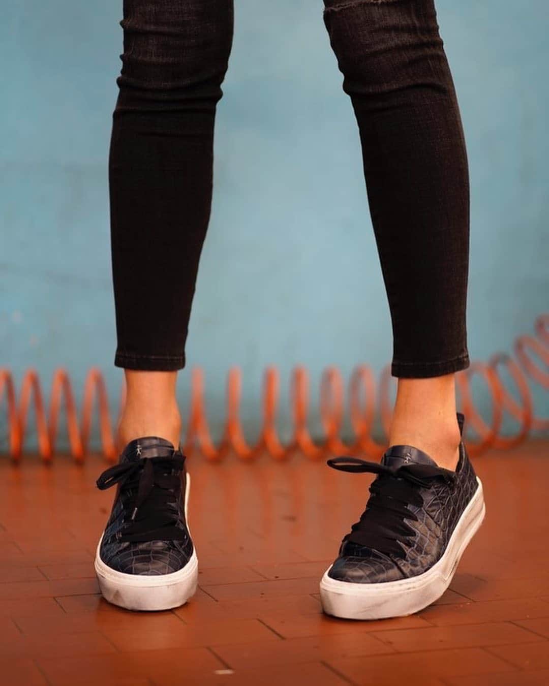 エンリーベグリンのインスタグラム：「Step confidently into Fall with the new HB sneaker in printed Croco! #henrybeguelin #sneakers」