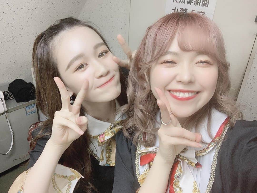 山本杏奈さんのインスタグラム写真 - (山本杏奈Instagram)「. . 沢山私のわがままを聞いてくれて有難う。 このメンバーだったから私は伸び伸びと自由にアイドルが出来たよ これからの人生にみんなが隣にいない事がすごく不安 でもこの先も皆が笑顔が溢れる幸せな人生をあゆめますように。🌱 .」10月20日 19時40分 - annachan_a