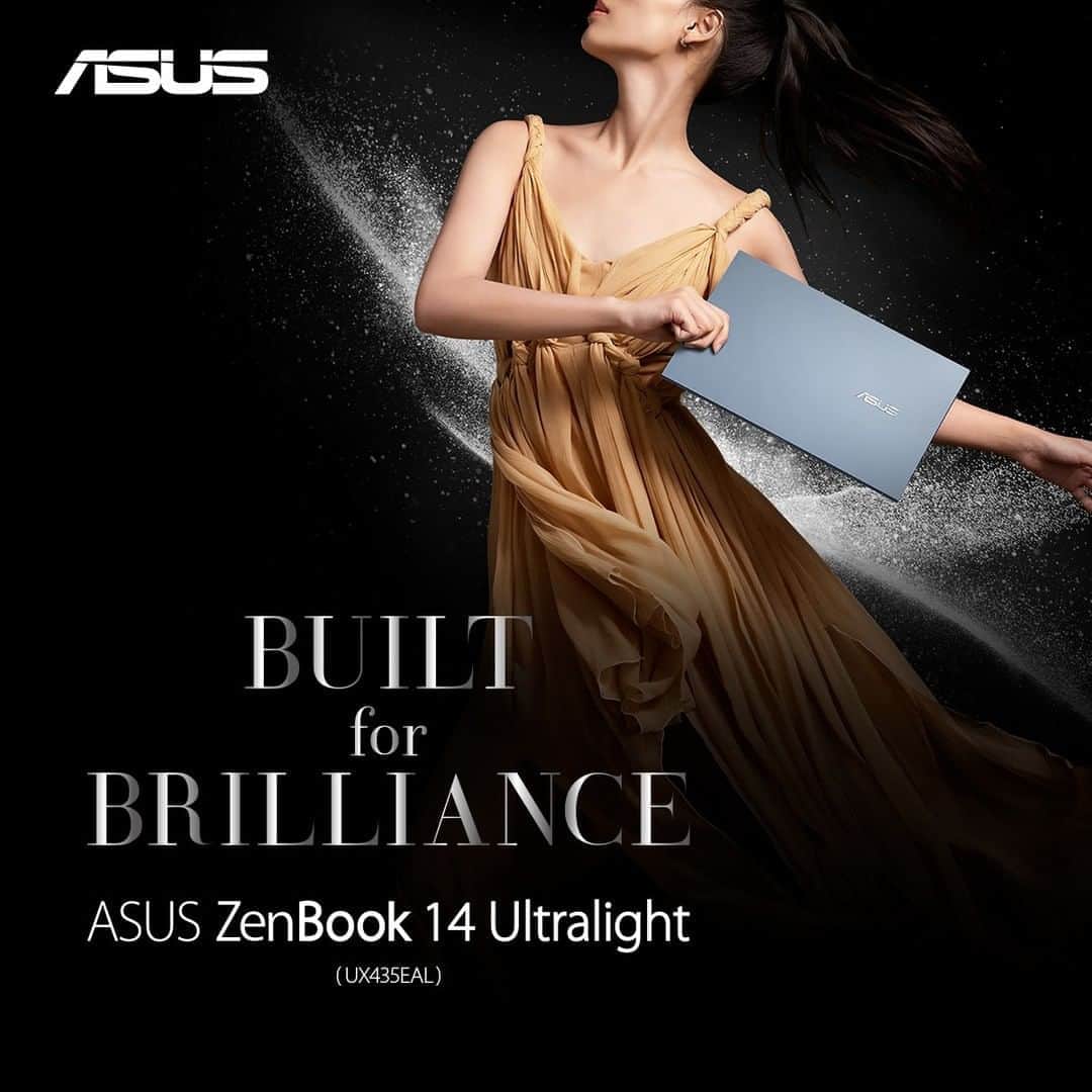 ASUSさんのインスタグラム写真 - (ASUSInstagram)「Lightness, elegance, power and more—anything you could ask for with #ZenBook 14 Ultralight. #ASUS #BuiltforBrilliance」10月20日 19時41分 - asus