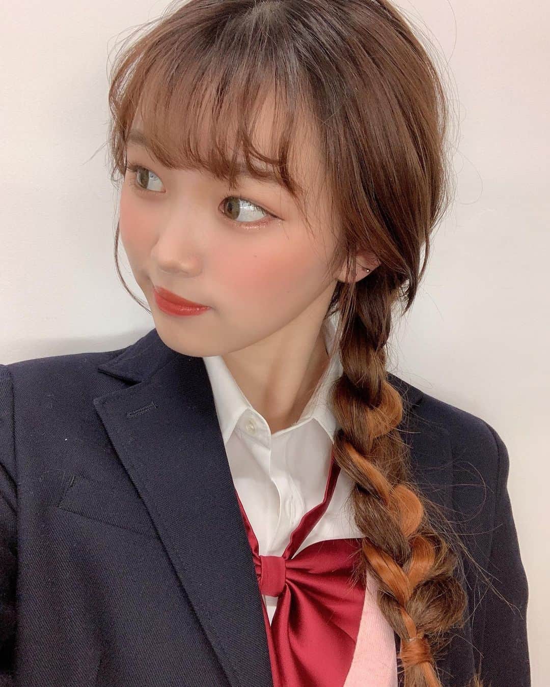 平野夢来（ゆぴぴ）さんのインスタグラム写真 - (平野夢来（ゆぴぴ）Instagram)「#エクステエクスル  ・ ・ 私がイメージモデルをしている #エクステエクスル の公式サイトが出来ました🍑 ・ ・ ストーリーや、ハイライトからスワイプできるので是非皆さんのチェックしてみてﾈ💓 ・ ・ 髪の毛を染められない子や、髪の長さだし、アレンジなどできるにょ🍑 そしてそして、ワンタッチで付けられるから超便利❕❕」10月20日 14時19分 - __s2.yu_