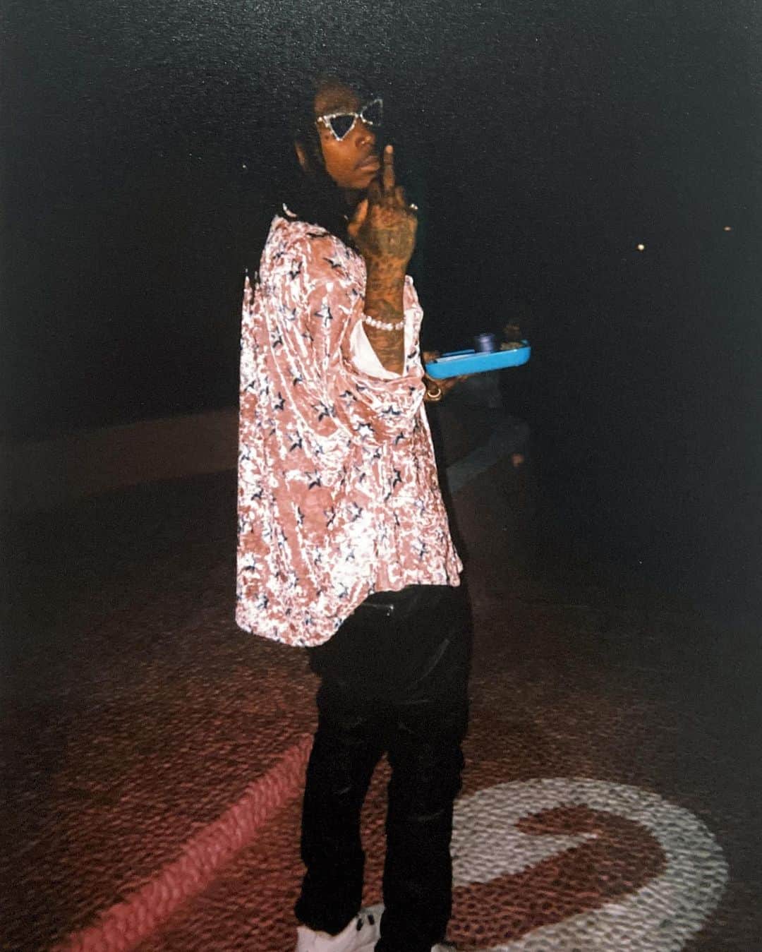 ウィズ・カリファのインスタグラム：「Logging off 💕 #taylorgang」