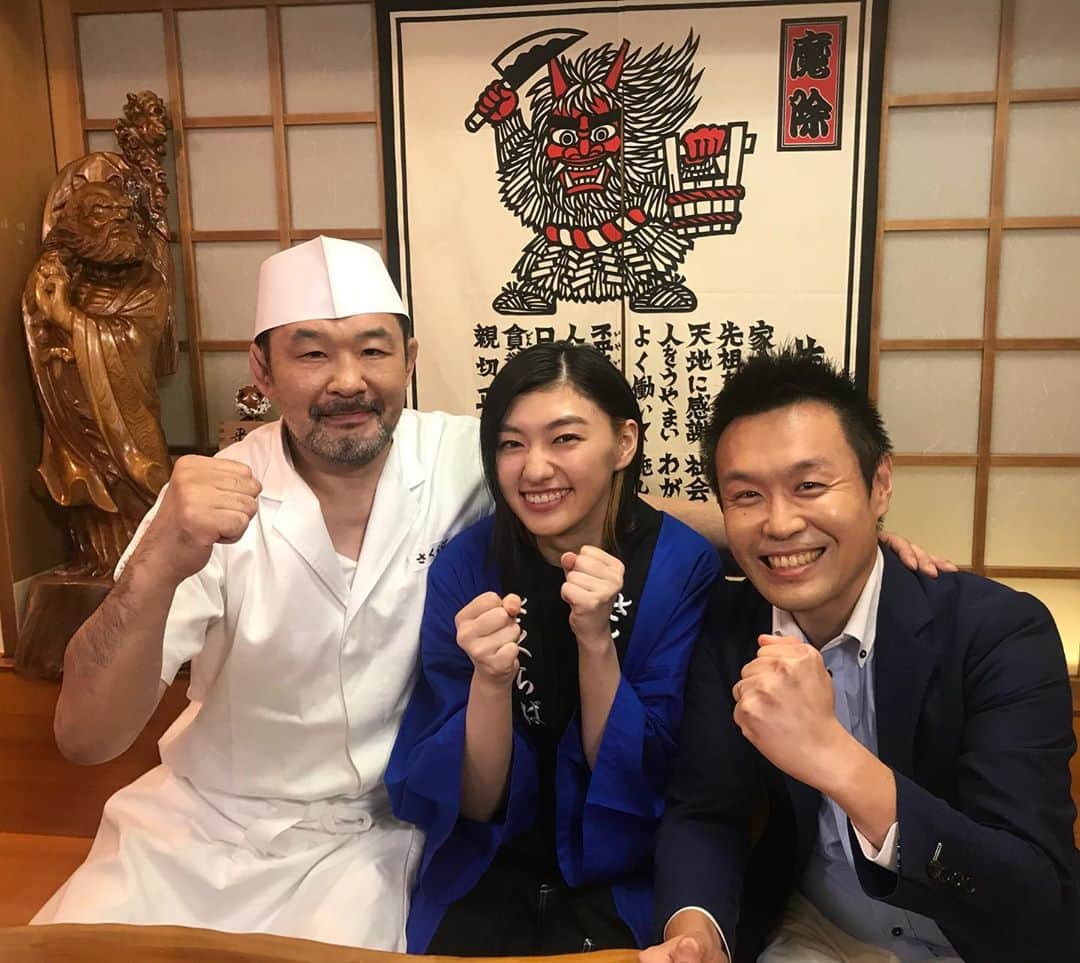 小林歌穂のインスタグラム：「桜庭和志さんの娘役です！！笑笑﻿ そしてサクラボ社、早坂社長と！笑笑﻿ サクラボさんのWebCMに出させて頂きました！﻿ ﻿ #サクラボ#桜庭和志　さん#早坂社長#あはは」