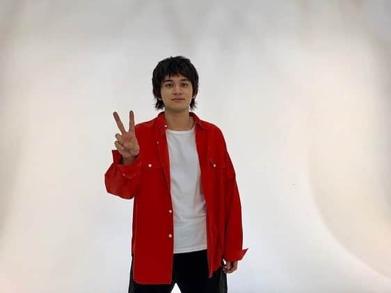 北村匠海さんのインスタグラム写真 - (北村匠海Instagram)「[#TakumiMagazine] Takumi Kitamura will appear in the next issue of ROCKIN'ON JAPAN fot the first time in a long interview!  Release date: October 30, 2020 — DISH//の北村匠海が次号JAPANにロングインタビューで初登場です！  10月30日発売  https://rockinon.com/blog/japan/196180  #北村匠海 #TakumiKitamura #DISH// #ROCKINONJAPAN」10月20日 16時03分 - takumikitamura.id