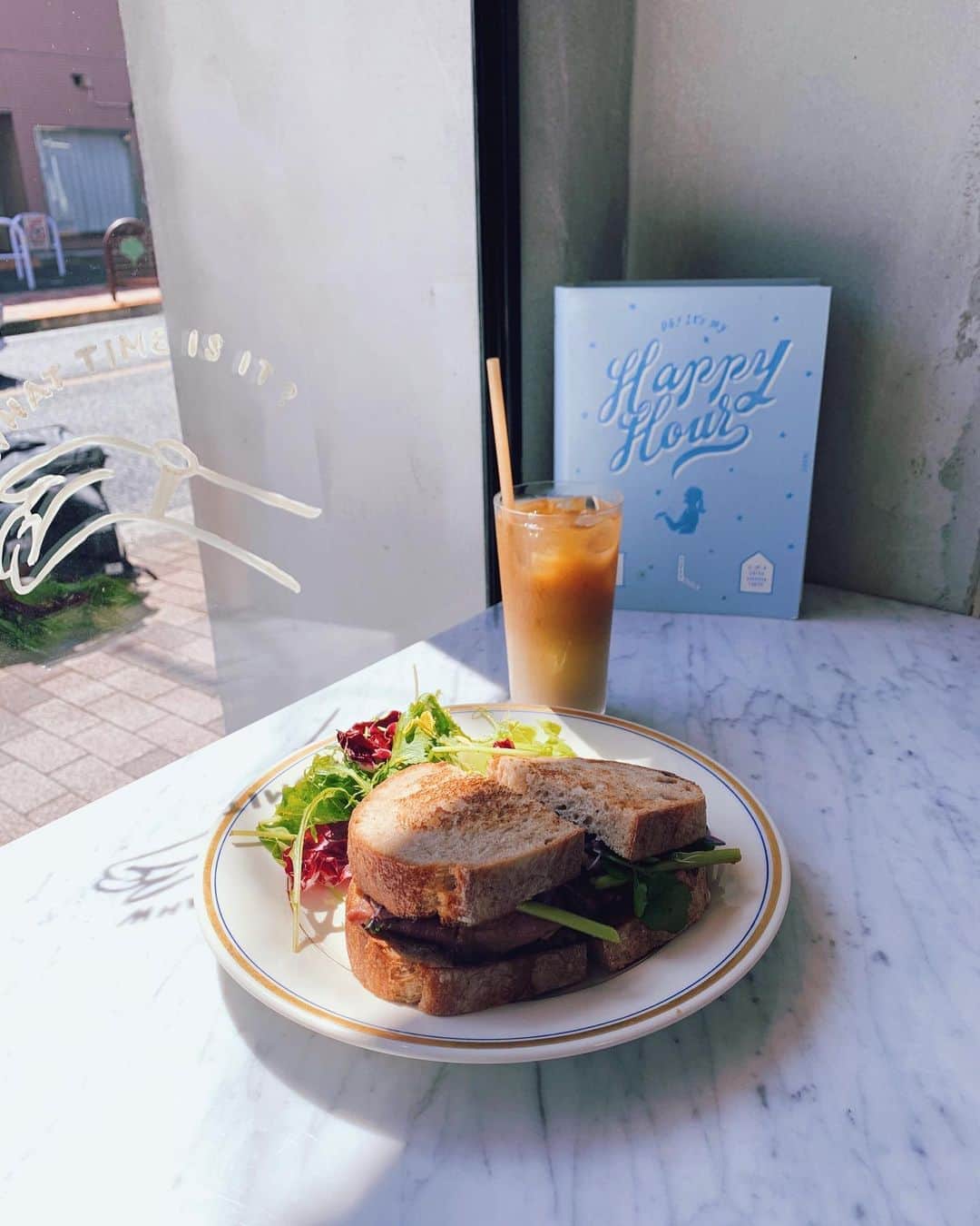 春名亜美のグルメインスタ