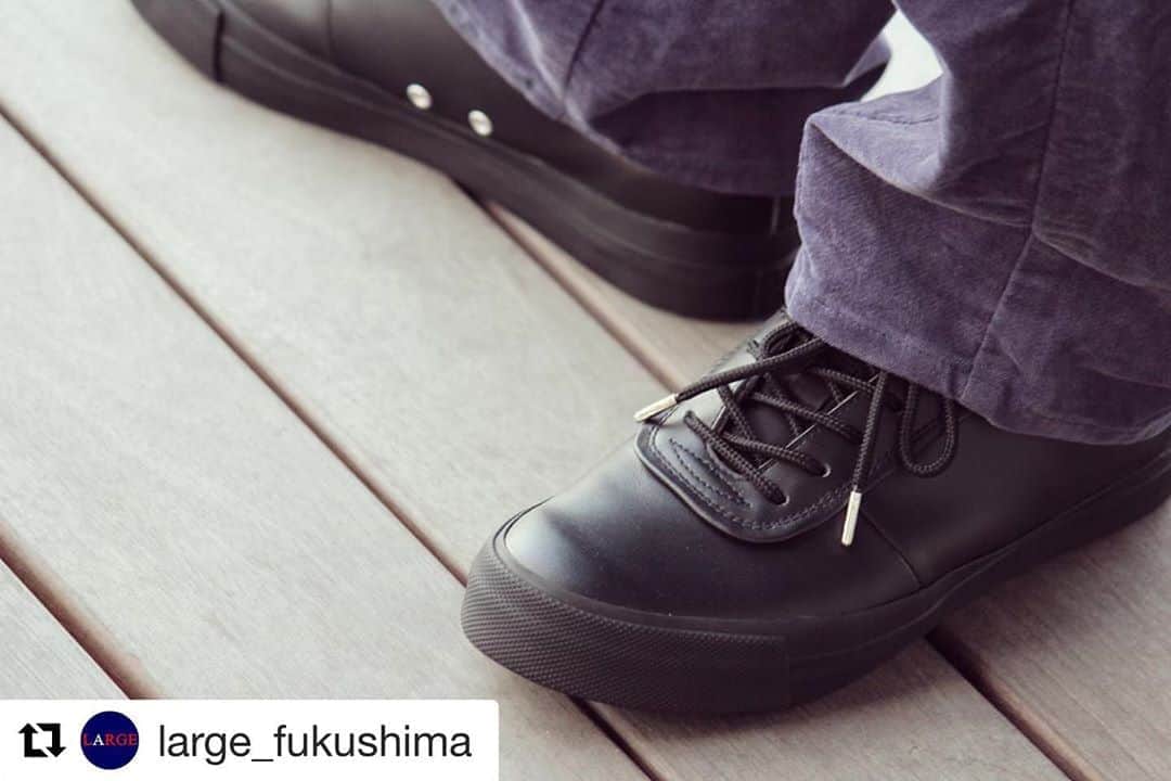 のインスタグラム：「#Repost @large_fukushima with @get_repost ・・・ 【men's】Today's pickup item . . 《 RFW 》 . . ・KOPPE 2 LO LEATHER ¥20,000 + tax (col : black ) . . . . #アールエフダブリュー #レザー #スニーカー #東北 #福島市セレクトショップ#ラージラブタウン#メンズ #レディース #キッズ #ベビー . #rfw #leather #sneakers #fukushima #apparel #selectshop #largelabtown #mens #ladies #kids . . ---------------------------- ---------------------------- LARGE LAB TOWN TEL 024-535-6355 〒 960-8055 福島県福島市野田町3丁目10-28 営業時間 11:00 〜 20:00 定休日 年中無休 ---------------------------- ----------------------------」