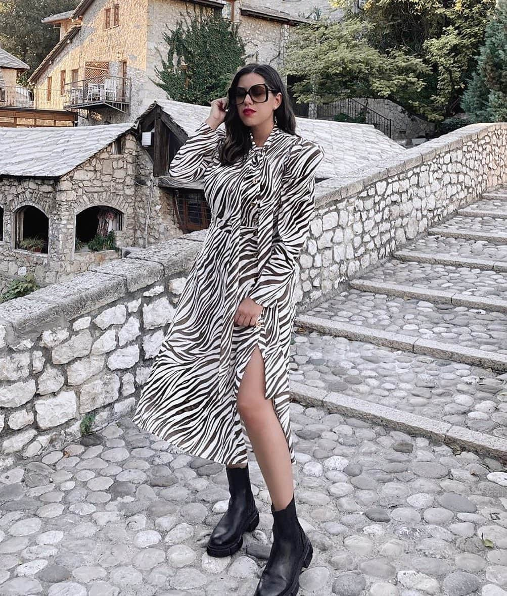 SHEINさんのインスタグラム写真 - (SHEINInstagram)「Zebra patterns are everything 🦓✨ @anastasia7asja  Shop Item #: 1353728  #SHEINgals #SHEINstyle #zebraprint」10月21日 3時39分 - sheinofficial