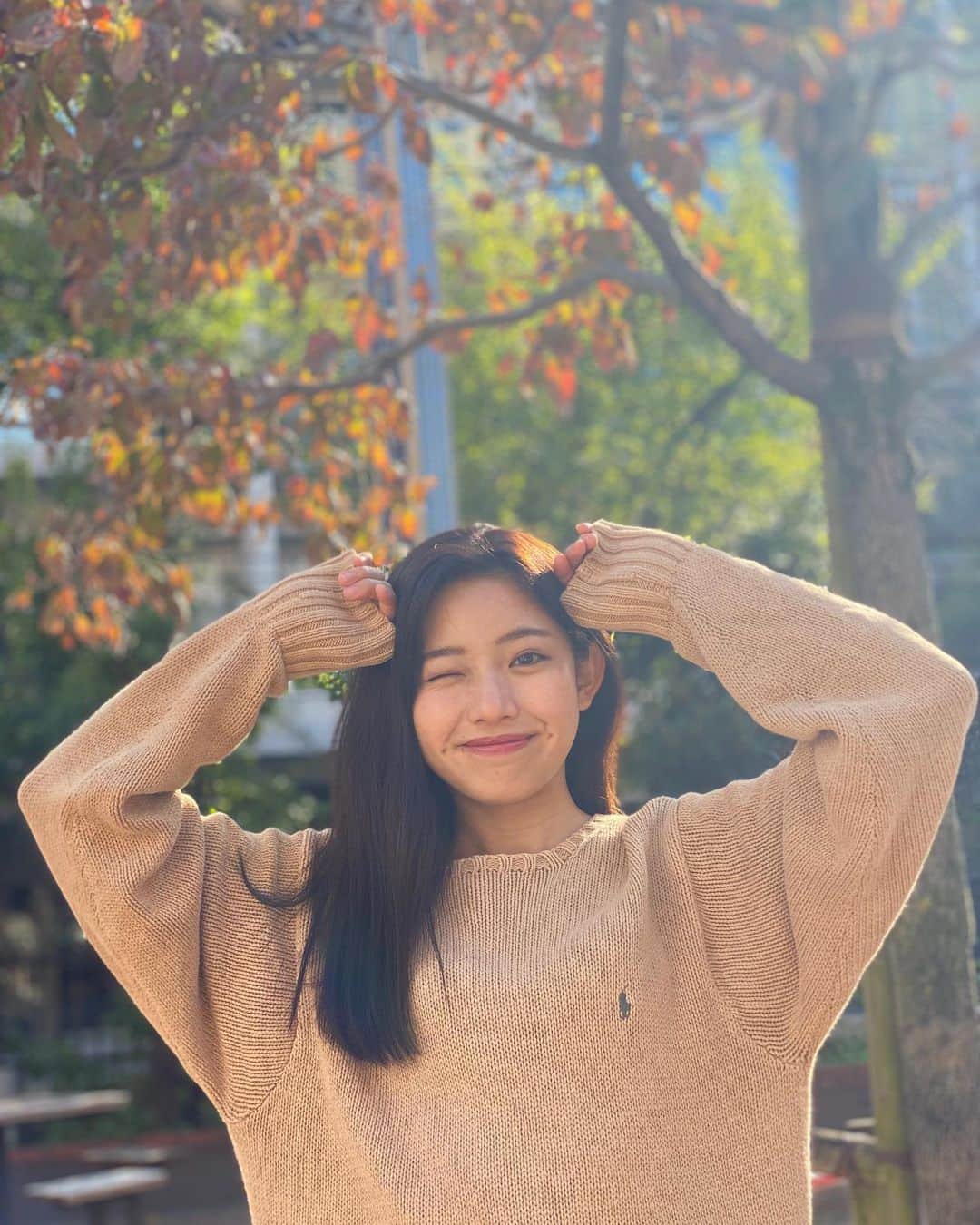 のインスタグラム：「. トレーニング前の一枚📷 . 秋！！って感じ🤭 今日のお昼の気温はニット一枚でちょうどいい感じでした🌾 . 夜はちょっと寒いね🤔！ . . . . #harmonypromotion #ハーモニープロモーション　#autumn #髙橋真帆　#メンズライク　#メンズライク女子 #poloralphlauren #Knit #メンズライクコーデ　#メンズニット  #お散歩　#低身長コーデ　#身長154cm #秋コーデ　#menslike #menslikecode #autumnfashion」