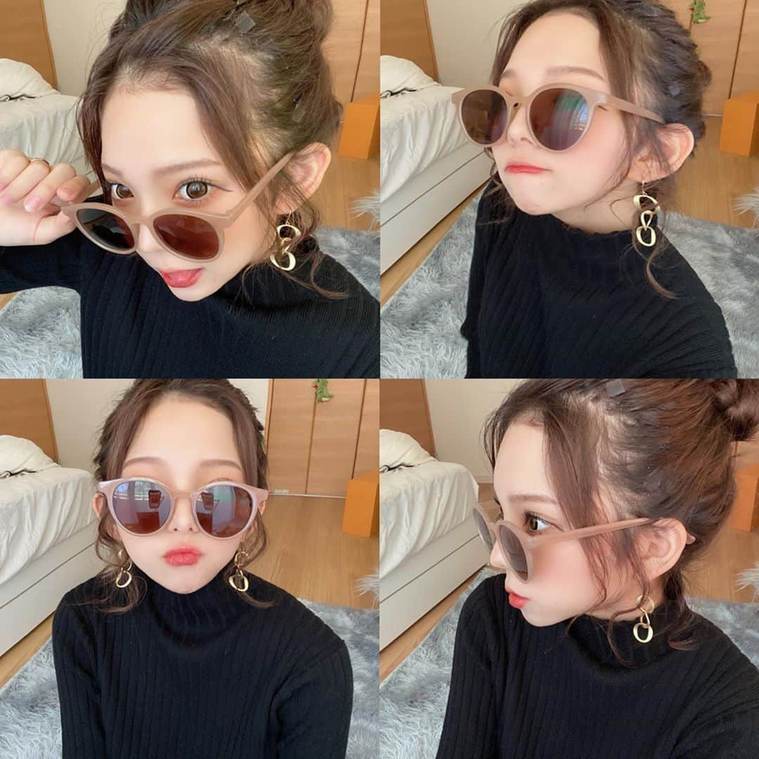 小栁紫苑のインスタグラム：「最近のお気に入りのブランド達！ 安くて可愛くてオススメ！！！ 今日はね事故物件🏠と鬼滅🔥みたけど 死ぬほど泣いたね #鬼滅の刃 #無限列車編 #beep #day&  #煉獄杏寿郎 #泣いた」
