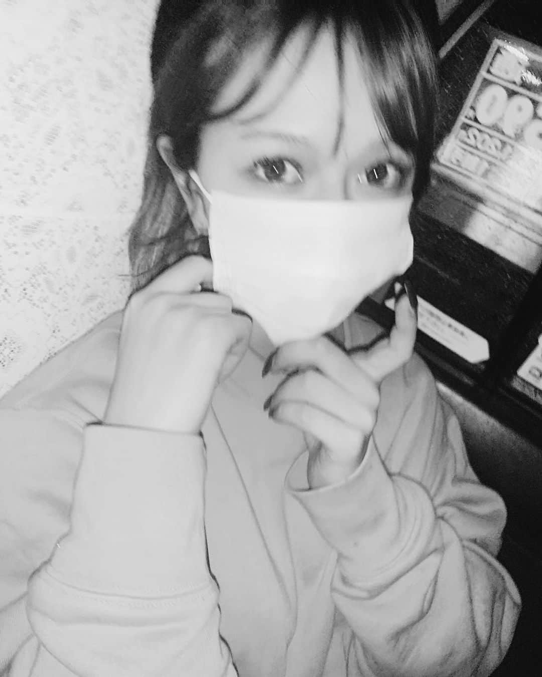 村重杏奈さんのインスタグラム写真 - (村重杏奈Instagram)「😷」10月20日 22時08分 - hktanna4848