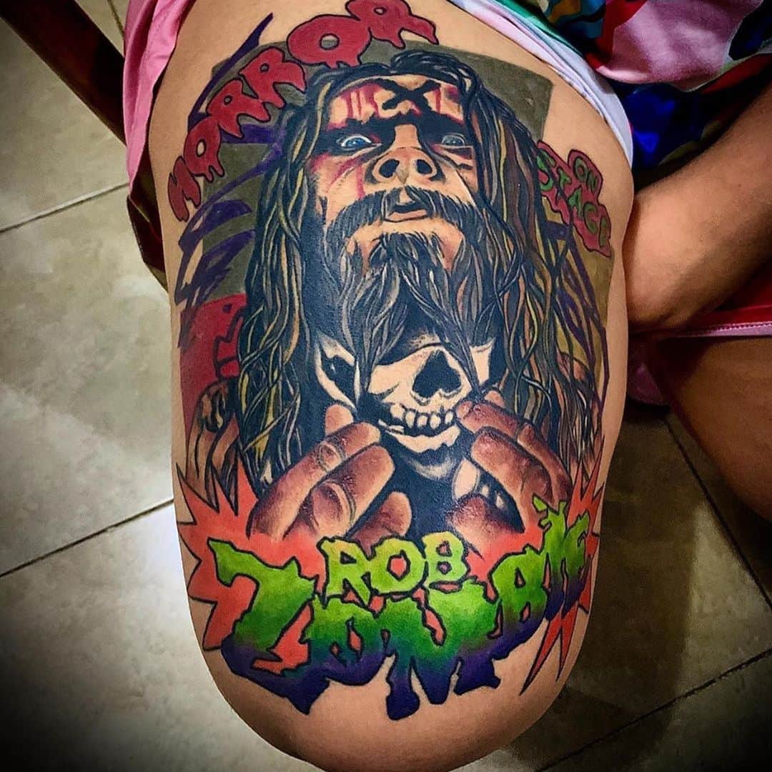 ロブ・ゾンビのインスタグラム：「Hey, hey hey it’s Tattoo Tuesday! This week I am featuring me! Ta-da! Enjoy the art and if you see yours tell me. #robzombie #hellbillydeluxe #tattootuesday」