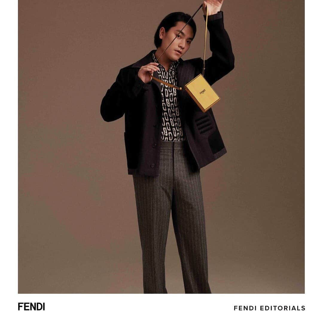 Fendiさんのインスタグラム写真 - (FendiInstagram)「@mroscarwang takes the spotlight in @graziachina wearing #FendiFW20 looks.  Photographer: zuoshutong Styling: @floriana.du Make-up: @jiajia_0812 Hair artist: @seanseansheng」10月20日 23時33分 - fendi