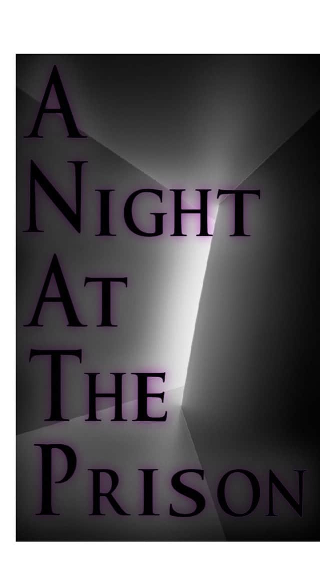 Kyrieのインスタグラム：「Enfamilia / A night at the prison」