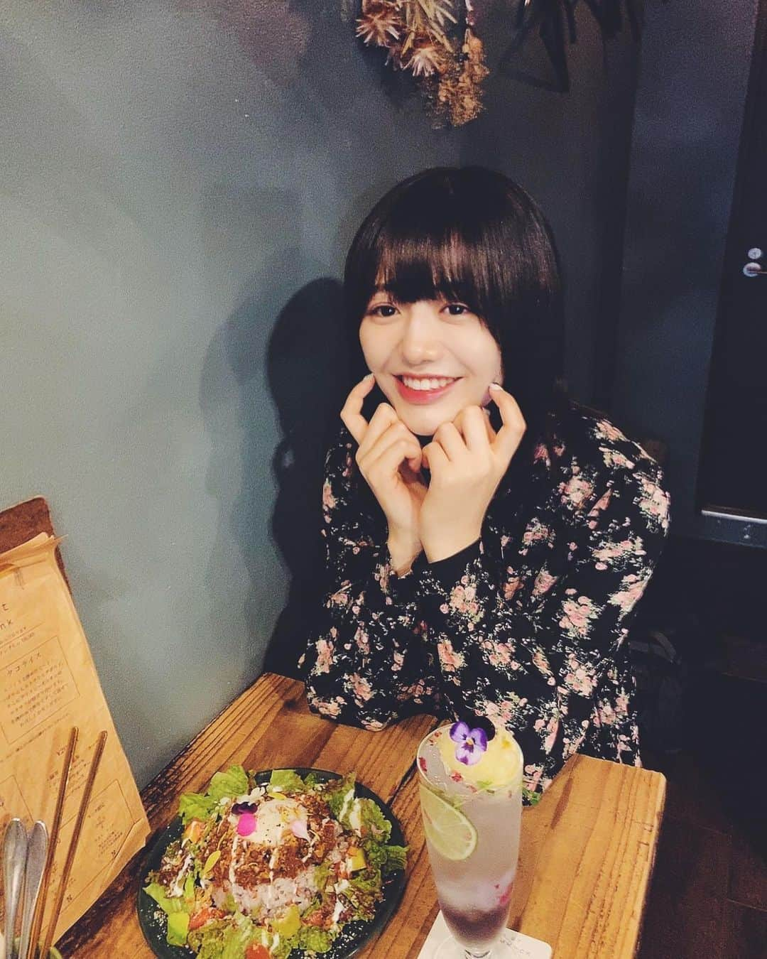 月雲ねるさんのインスタグラム写真 - (月雲ねるInstagram)「❁❀✿✾ . . . . . #eatneru #cafe #lunch #food #flowers #selca #카페 #카페스타그램 #점심 #맛집 #맛스타그램 #꽃 #꽃스타그램 #셀카 #셀스타그램 #hanaber #池袋 #ランチ #クリームソーダ #花 #🌹#🌷#💐」10月21日 0時45分 - neruneruworld