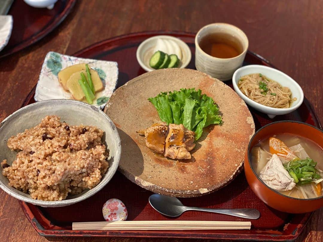 ロシアン佐藤のグルメインスタ