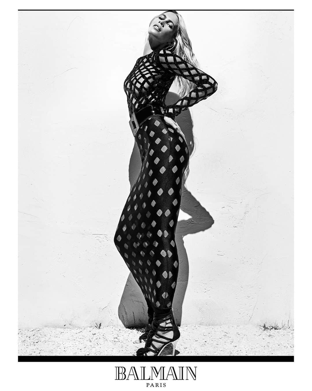 クラウディア・シファーさんのインスタグラム写真 - (クラウディア・シファーInstagram)「Details... @barbiestyle re-creation of the @balmain dress I wore for the S/S 2016 campaign for @olivier_rousteing . Great team work❤️ Embellished long sleeve macrame top, waist cinch belt and long skirt with cut-outs. So cool. #Barbie #BarbieStyle  Repost: Supermodel @claudiaschiffer turned 50 this year and to celebrate this milestone we’ve recreated some of her most iconic fashion moments! Here modeling @balmain from the 2016 campaign.“Claudia Schiffer is, of course, one of fashion’s most transformative figures—she’s the definition of a supermodel” says @balmain Creative Director @olivier_rousteing. “Over the decades, she’s inspired millions with her distinctive mix of confidence, style and beauty. Seeing her in one of my favorite runway looks was one of my proudest moments—and the Balmain campaign that she shot for me will forever remain one of my favorite memories. So, obviously, I am beyond thrilled to see that same look replicated on another inspiring fashion icon, Barbie.”」10月21日 1時10分 - claudiaschiffer