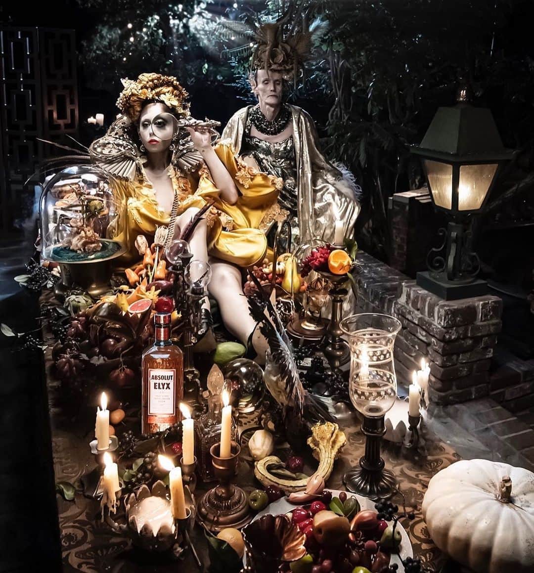 B. Akerlundさんのインスタグラム写真 - (B. AkerlundInstagram)「The Feast Of Autumn is Upon Us. Seasonal Dreaming Part 3 – Autumn Feasting @absolutelyx X @bcompleted #EmbraceEccentricity #AbsolutElyx x #bakerlund」10月21日 1時44分 - bcompleted
