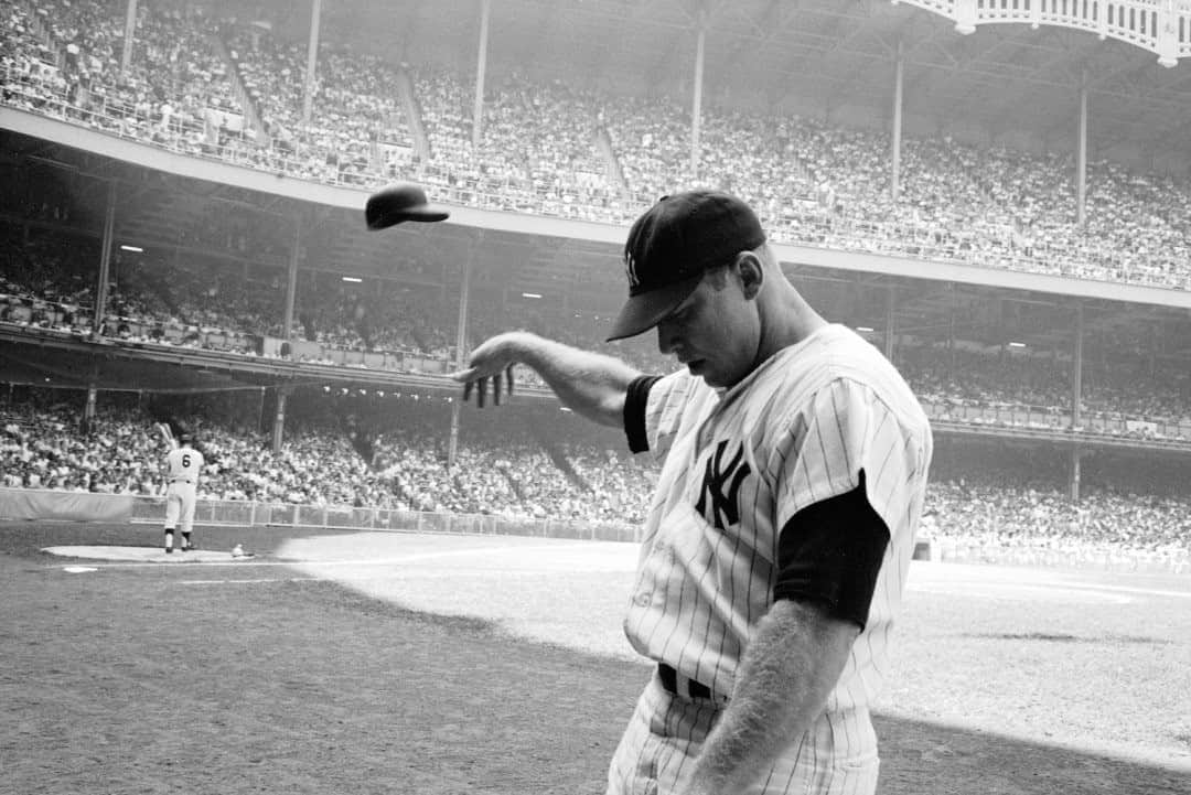 lifeさんのインスタグラム写真 - (lifeInstagram)「Baseball legend Mickey Mantle was born on this day in 1931. In a 1956 profile, LIFE called him "a prodigy of power" with "qualities no other slugger could match." To see more of the man on and off the field, check out the link in bio. (John Dominis, 1965/LIFE Picture Collection) #yankees #mickeymantle #baseballhistory #LIFElegends」10月21日 1時51分 - life