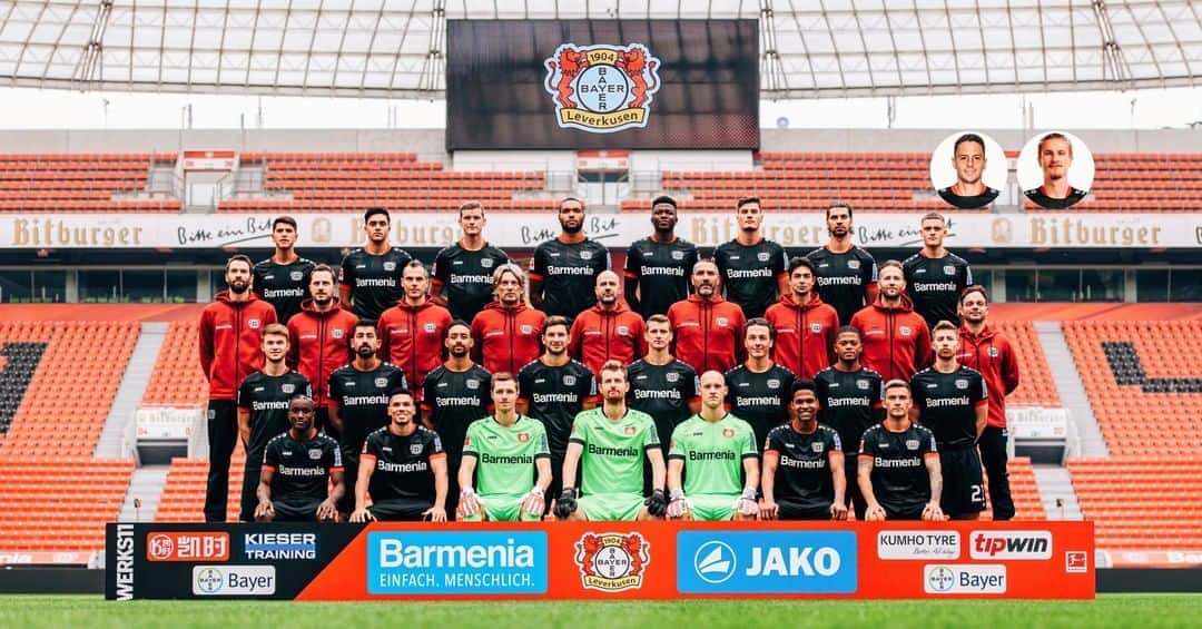 バイエル・レバークーゼンさんのインスタグラム写真 - (バイエル・レバークーゼンInstagram)「⚫️🔴 The offical team photo 2020/21! ⚫️🔴  #Werkself #Bayer04」10月21日 2時04分 - bayer04fussball