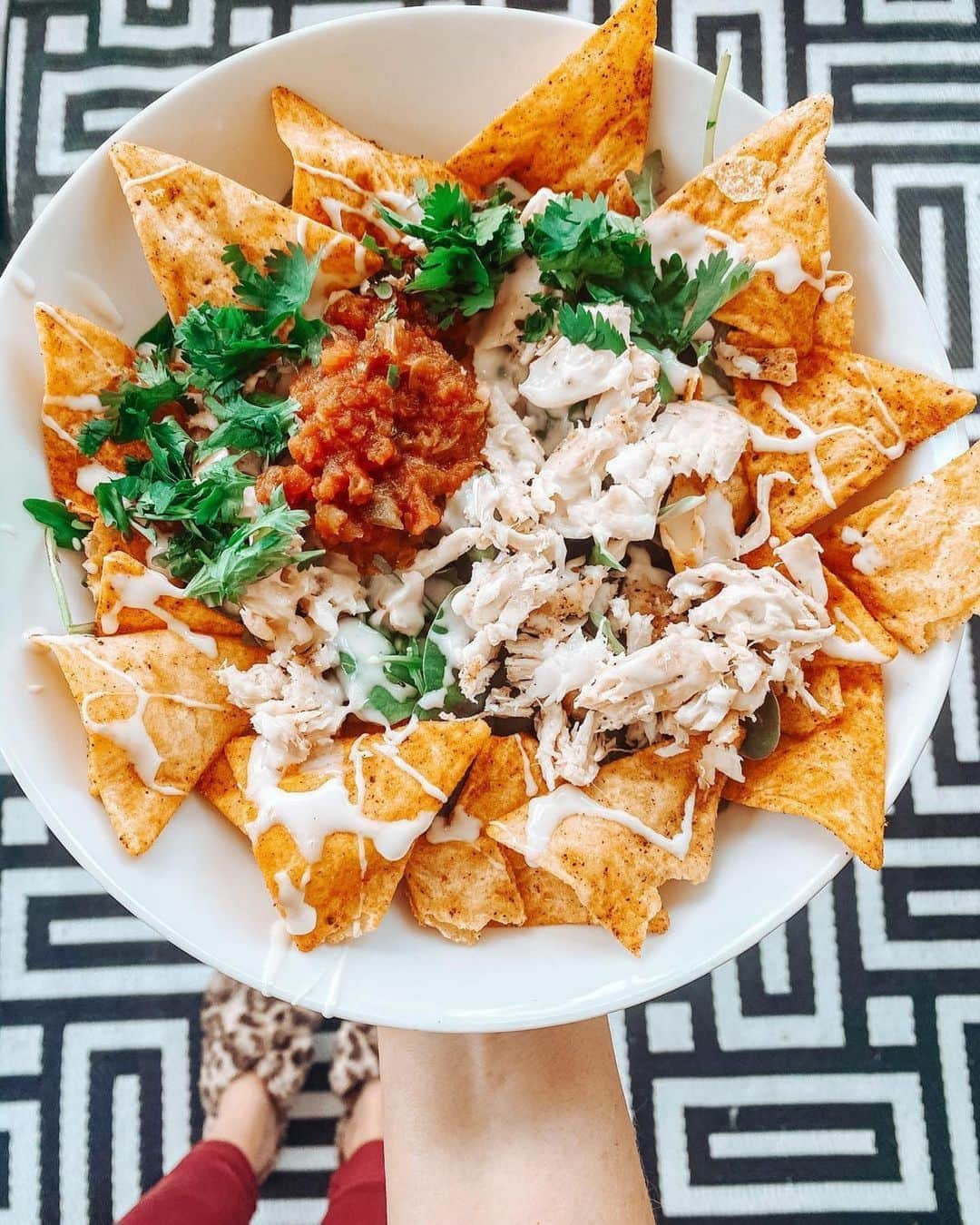 questnutritionさんのインスタグラム写真 - (questnutritionInstagram)「How’s your #TacoTuesday looking? 👀 Fan @kenadawns is lookin’ pretty good. Really good. 😋🤩 • #onaquest #questchips #questnutrition #questnachos」10月21日 2時20分 - questnutrition