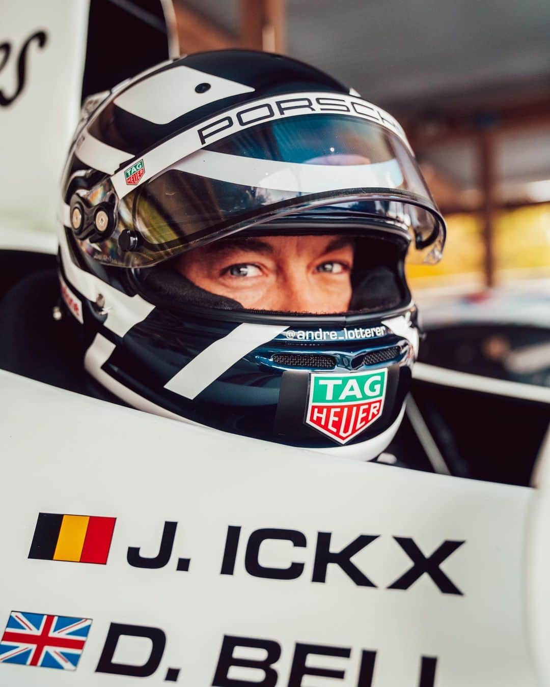 アンドレ・ロッテラーのインスタグラム：「My Jacky Ickx tribute helmet in the right car! The 1981 @24heuresdumans winning car and it’s as old as me :-) #porsche936 @porsche_gb @porsche.museum @goodwoodmotorcircuit #porschegwspeedweek @derekbellracing」