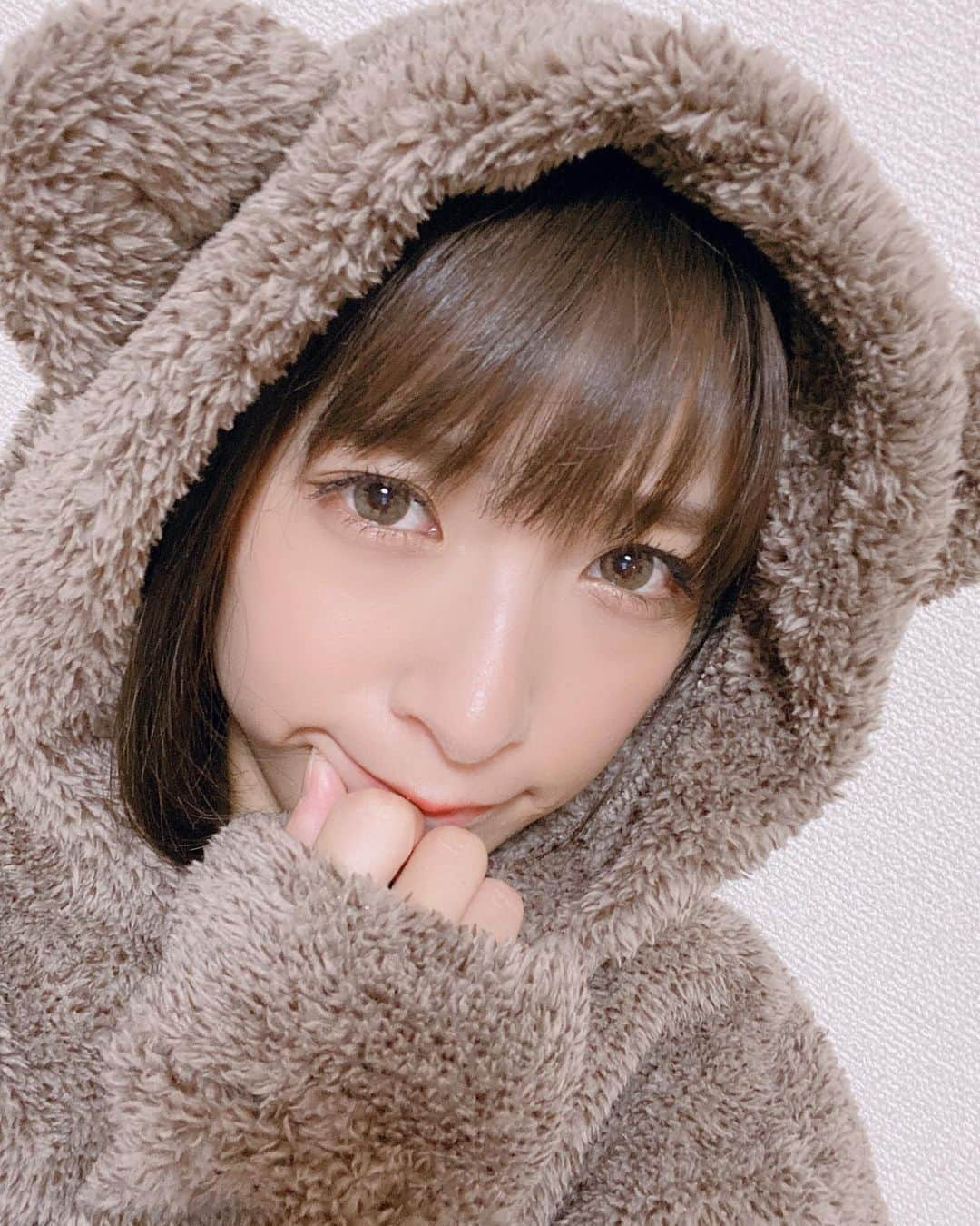 阿部乃みくさんのインスタグラム写真 - (阿部乃みくInstagram)「🧸💕🧸💕🧸💕  #今話題の #GU #部屋着 #くま  #あったかい  #mikuabeno #阿部乃みく #AV女優」10月21日 12時40分 - abenomiku