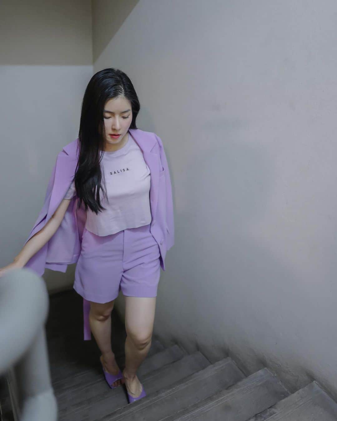 GYEON SEOのインスタグラム：「_* 👾👾👾 . . @salisa_official」