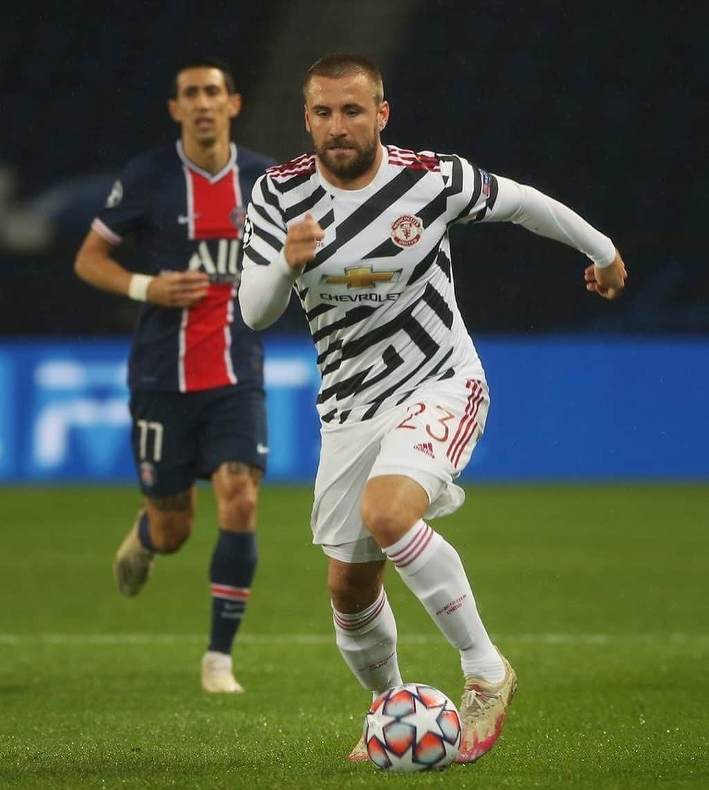 マンチェスター・ユナイテッドさんのインスタグラム写真 - (マンチェスター・ユナイテッドInstagram)「📸 Second-half action at Parc des Princes 🇫🇷 #MUFC #ChampionsLeague」10月21日 5時27分 - manchesterunited