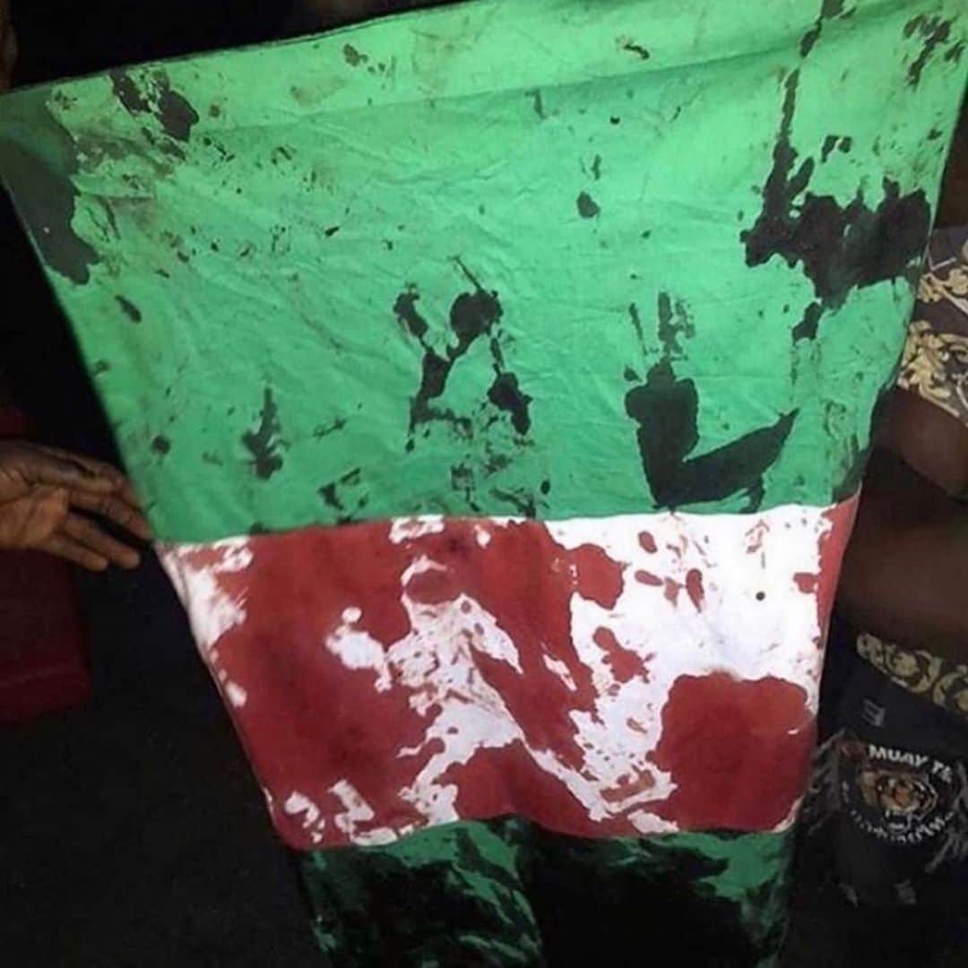 のインスタグラム：「This is sad💔💔💔 #endsars #endsarsbrutalityinnigeria🇳🇬 #endbadgivernanceinnigeria #naija #nigeria」