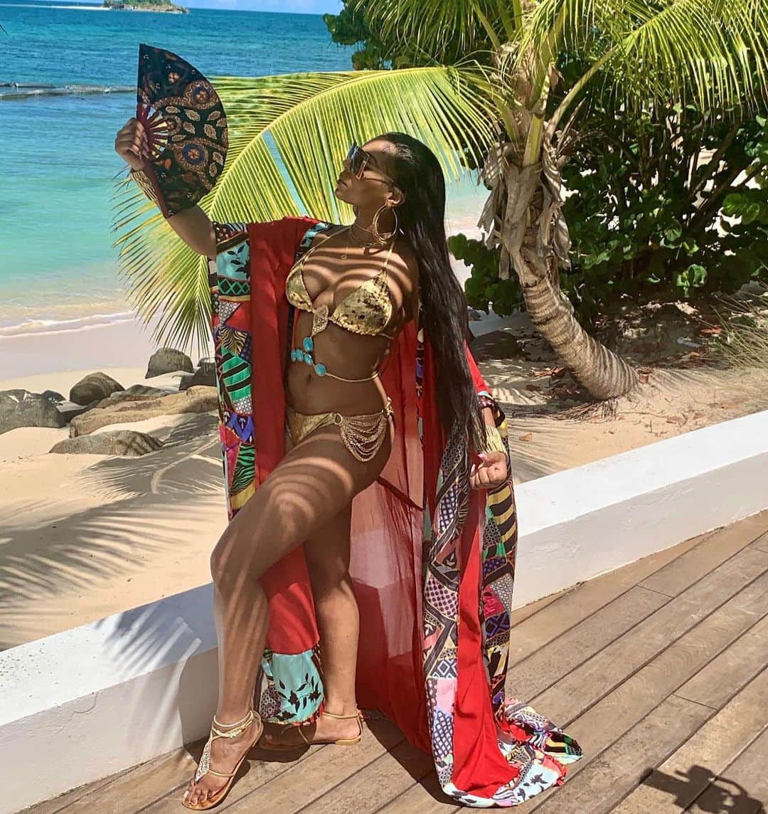 のインスタグラム：「💃🏾💃🏾😂」