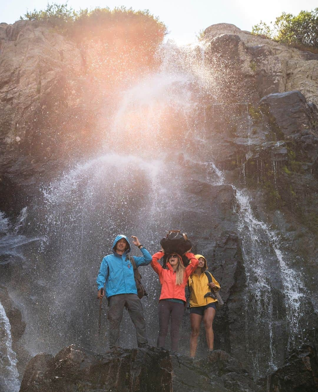 ケルティさんのインスタグラム写真 - (ケルティInstagram)「Sorry @officialTLC, but we couldn’t resist: chased a waterfall for the ‘gram. ✅  #worthit ⁠ ⁠ 📷: @twm_photo⁠ ⁠ #keltybuilt #builtforplay」10月21日 7時01分 - keltyusa