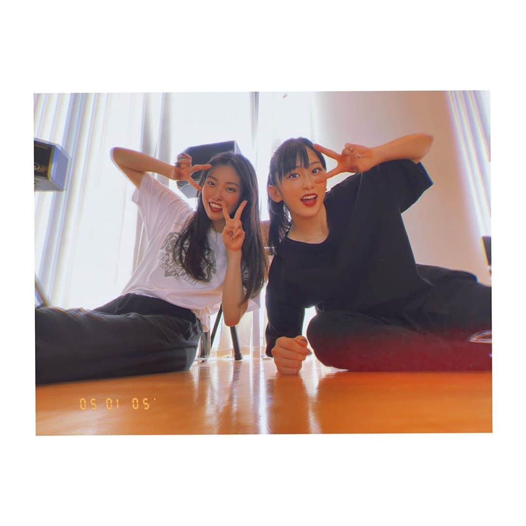 YURINAさんのインスタグラム写真 - (YURINAInstagram)「・﻿ 👭🏻💗🐰🖤﻿ ﻿ 📸 with @yuuki_bsgirls_363﻿ ﻿ ﻿ ﻿ good morning ☀︎﻿ ﻿ ﻿ 似てるねってよく言われる2人です✌🏼﻿ ﻿ 似てますか？😛笑﻿ ﻿ ﻿ ﻿ ﻿ 今日こそバファローズ勝利を願って📣🔥﻿ ﻿ ﻿ ﻿ ﻿ #オリックス #BsGirls #Bs2020 #avex﻿ #baseball #プロ野球 #ORIX #Buffaloes﻿ #超革新系 #勝紺 #京セラドーム大阪 ﻿ #ほっともっとフィールド神戸 #オリ姫 ﻿ #yurina_359  #BsGirls2020 #performer﻿ #dance #全力パフォーマンス #followme﻿ #高身長女子 #筋トレ女子 #黒髪ストレート ﻿ #野球好きと繋がりたい #インナーカラー﻿ #twins #yuuki_363 #練習後 #練習着 ﻿ #ビジターゲーム #勝利祈願﻿ ﻿」10月21日 8時06分 - yurina_bsgirls_359