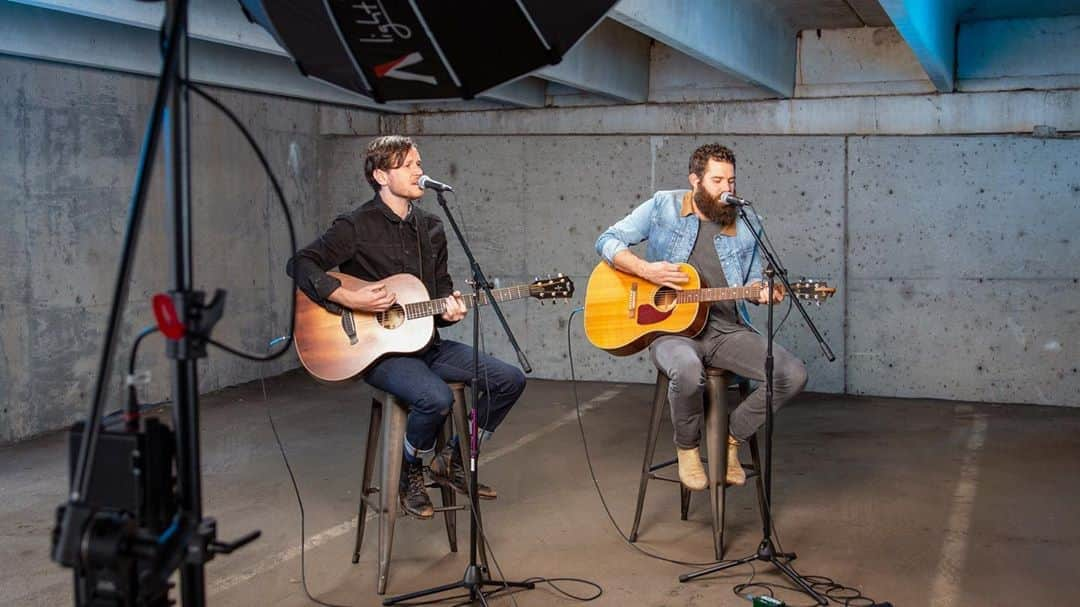 ライアン・シークレストさんのインスタグラム写真 - (ライアン・シークレストInstagram)「Introducing #SeacrestStudios: The Nashville Sessions, brought to you by the incredible team at @VUMCchildren!  Music plays a big part in the healing process for so many young patients across the country. We are excited to work with their favorite artists to create special performances they can enjoy from their room or in our Studio.  Huge thank you to @RyanFoundation Ambassador @jordandavisofficial, along with @kyliemorganmusic, @stephaniequayle, and @bendfuller for being the first of many more to come!」10月21日 8時17分 - ryanseacrest