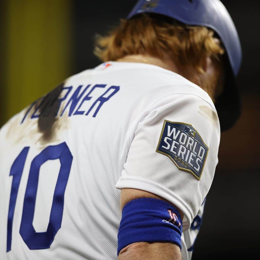 ジャスティン・ターナーのインスタグラム：「Game 1 #W #2020WorldSeries @Dodgers」
