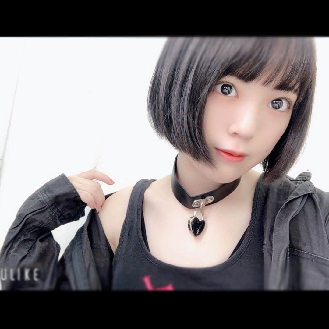 のインスタグラム：「Instagramの系統を統一することにしました。  （1年前くらいからやりたかった）  これからも木下友里のInstagramをよろしくお願いします。  （今までの投稿はすべてアーカイブにあります。）」