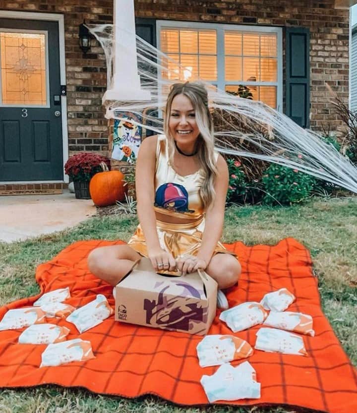 Taco Bellのインスタグラム：「No tricks. Just treats..」