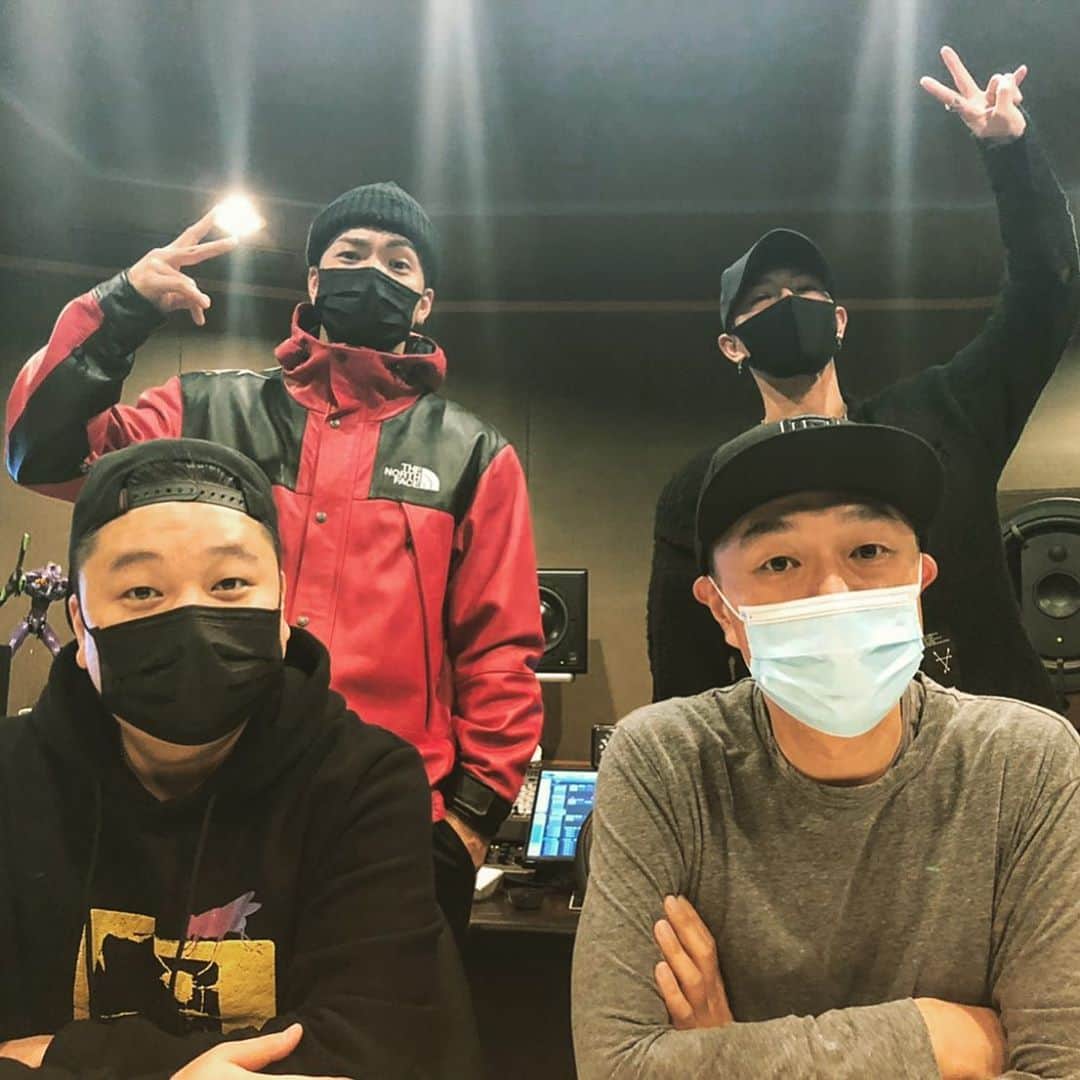 野替愁平のインスタグラム：「SWAYとKAZUKI DESTINYはじめました。  @dimensionmuzik @doiidp さん ありがとうございました🙏✨」