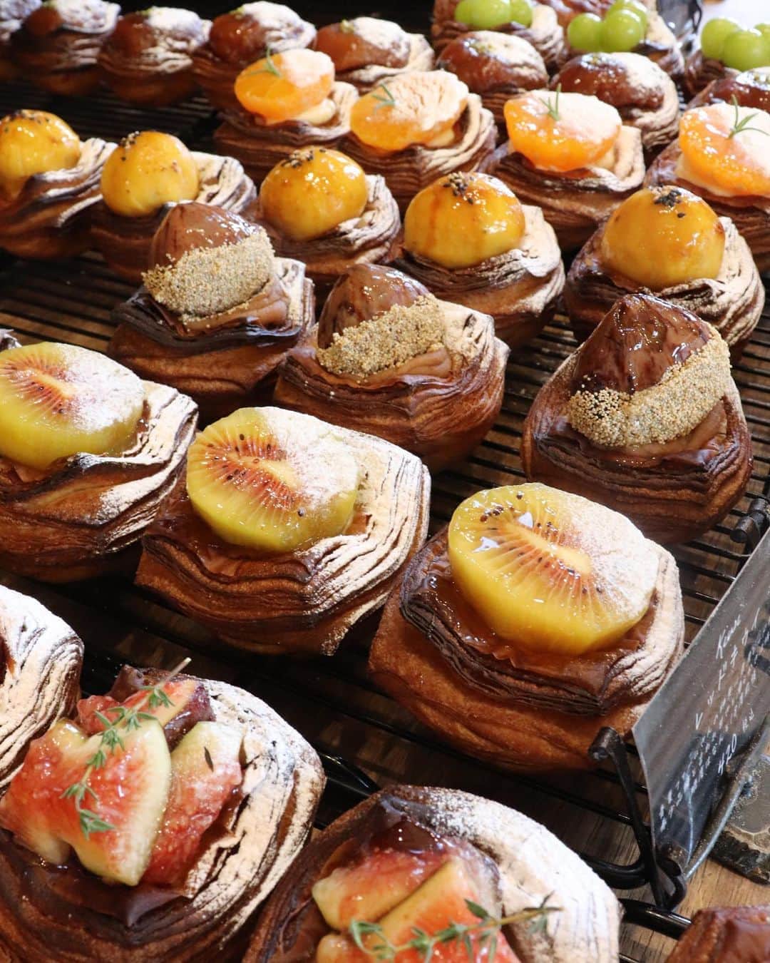 丘の上のパン屋 のグルメインスタ