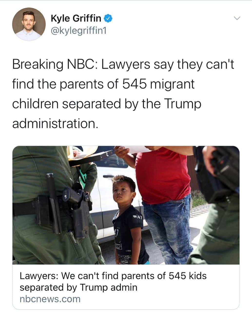 uglyfruitandvegのインスタグラム：「545 separated children! A crime against humanity. Hopefully everyone responsible for this in the Trump Admin. will be prosecuted for this. #VoteThemAllOut #vote」