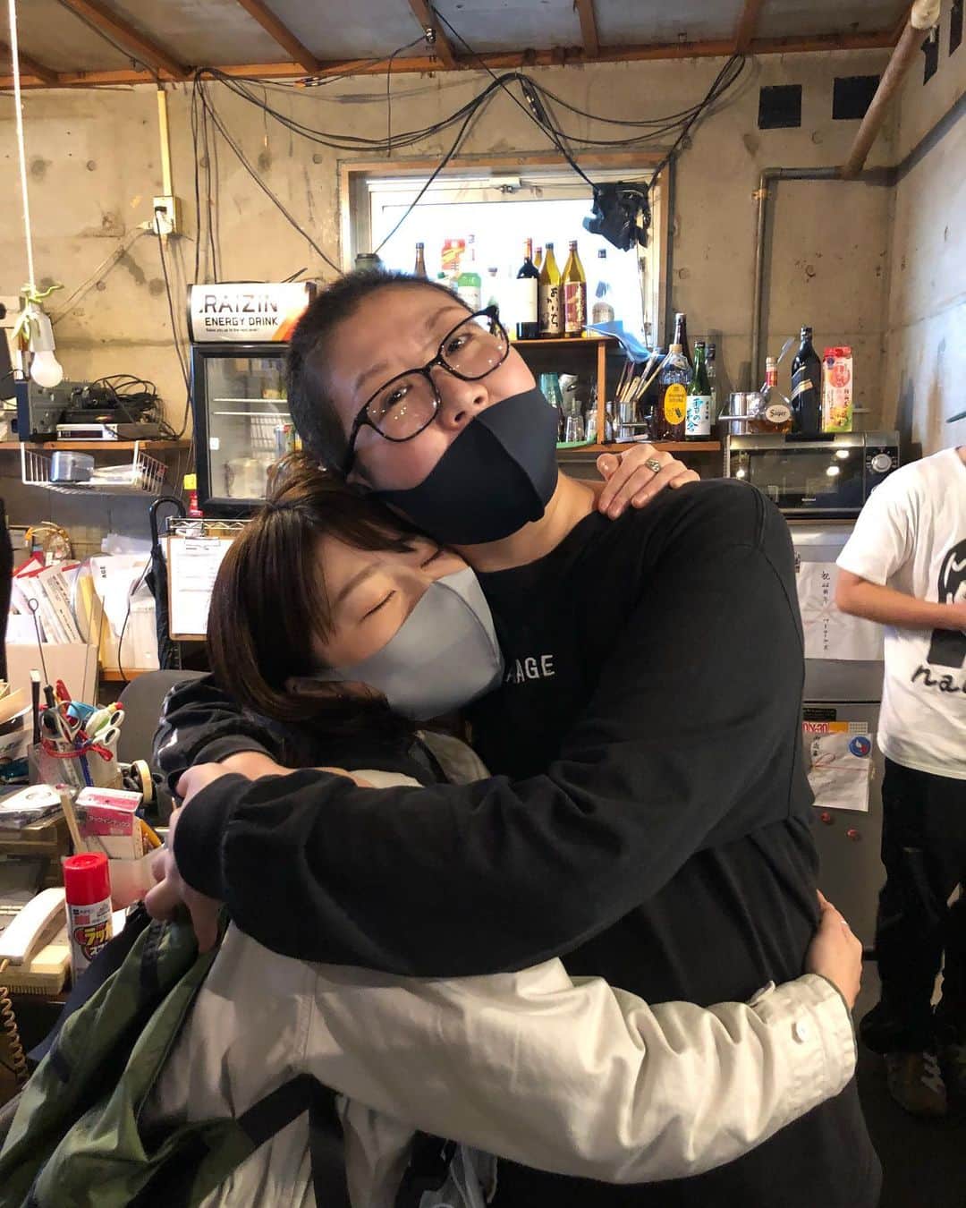 関取花のインスタグラム：「まゆみちゃん、大好きよ！私にとって東京の母であり、姉であり、心の友よ。」