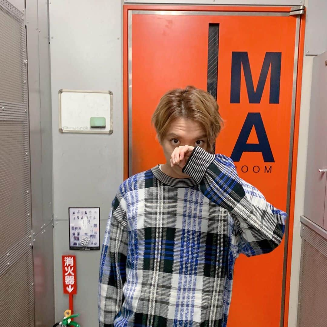 GENさんのインスタグラム写真 - (GENInstagram)「スペシャのヨルジュウ ただ今放送中 ゲストは tricotとMONO NO AWAREです。」10月21日 22時06分 - 04genls