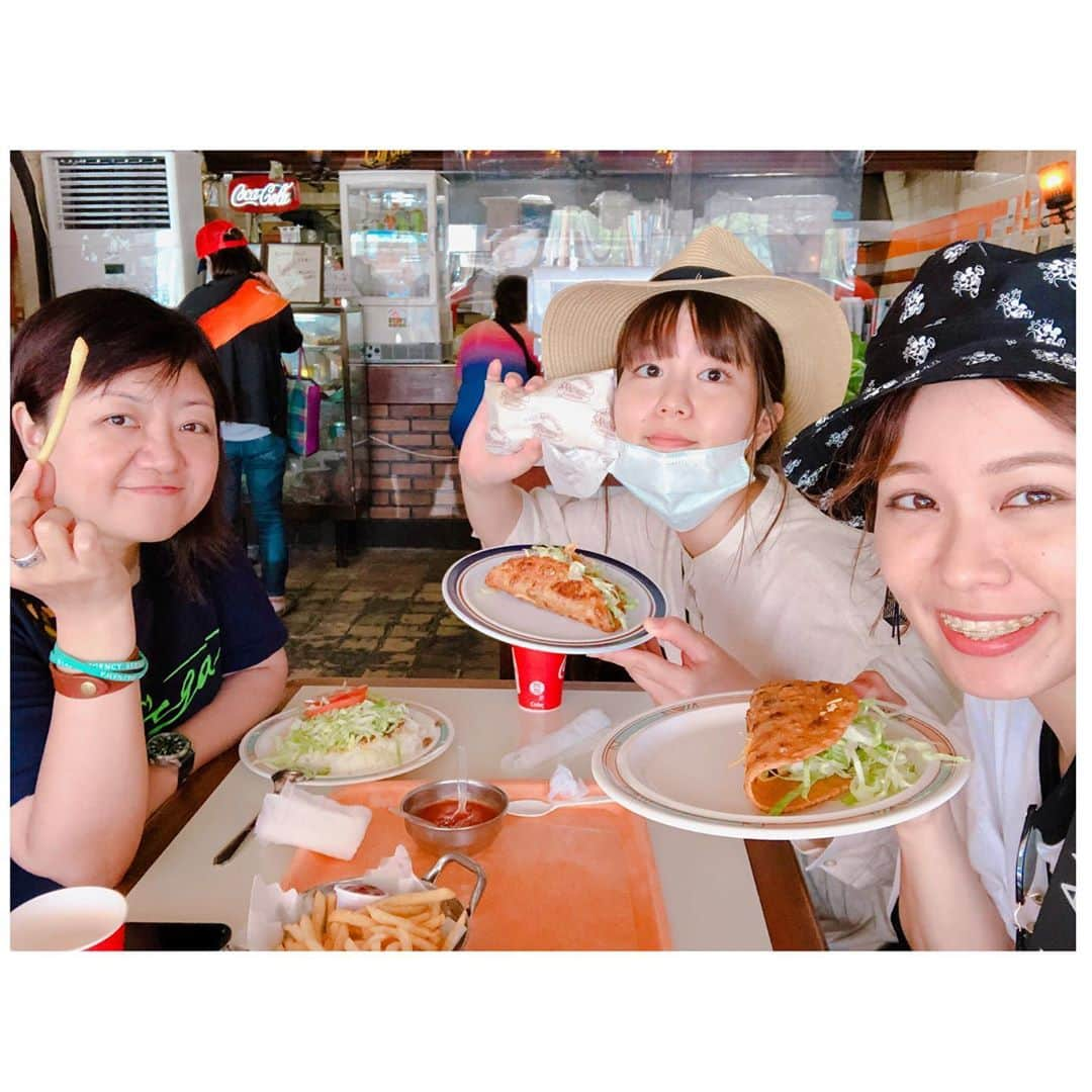 MAIKO さんのインスタグラム写真 - (MAIKO Instagram)「朝は室内プールに入って2日間海とプールを堪能した〜🏝🐬✨ あ、写真は朝パックw ・ ・ ・ チェックアウト後は轟の滝に行ったり〜🌳 ゴールドバレル🍍買いに行ったり〜 沖縄市でタコスったり〜🌮 あっという間の1泊2日でしたん🙌🏼✨ ・ ・ ・ いつもたくさん刺激をくれるなつこさんには感謝です🙇🏻‍♀️🌈✨ また遊びましょう!!!!🌞 ・ ・ ・ ・ #ピーチクパーチク旅 #朝パック #oopsT上等やさ」10月21日 22時14分 - maiko_oops