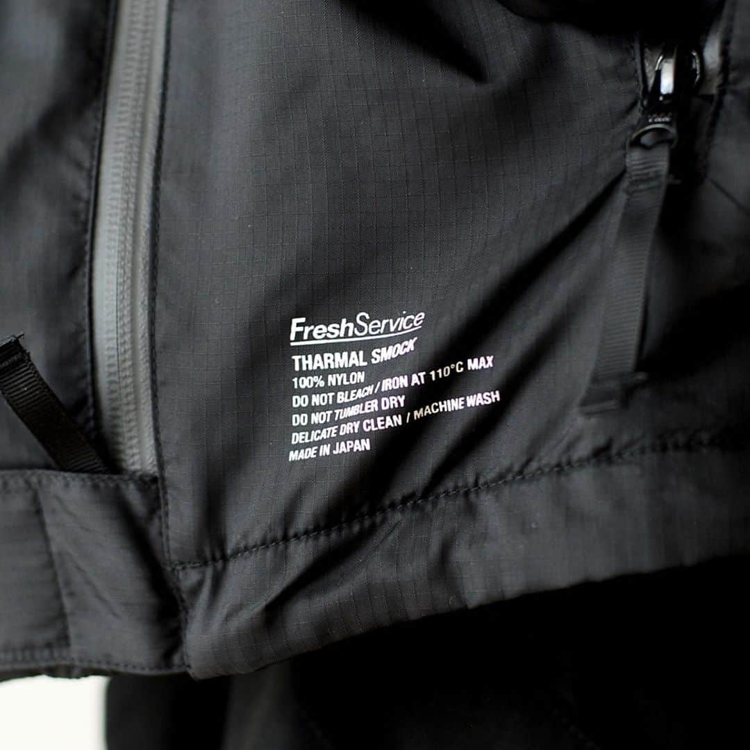 のインスタグラム：「_ ［再入荷！ ］ FreshService / フレッシュサービス "THARMAL SMOCK" ¥52,800- _ 〈online store / @digital_mountain〉 https://www.digital-mountain.net/shopdetail/000000012395/ _ 【オンラインストア#DigitalMountain へのご注文】 *24時間受付 *15時までご注文で即日発送 *1万円以上ご購入で送料無料 tel：084-973-8204 _ We can send your order overseas. Accepted payment method is by PayPal or credit card only. (AMEX is not accepted)  Ordering procedure details can be found here. >>http://www.digital-mountain.net/html/page56.html  _ #FreshService #フレッシュサービス  _ 本店：#WonderMountain  blog>> http://wm.digital-mountain.info _ 〒720-0044  広島県福山市笠岡町4-18  JR 「#福山駅」より徒歩10分 #ワンダーマウンテン #japan #hiroshima #福山 #福山市 #尾道 #倉敷 #鞆の浦 近く _ 系列店：@hacbywondermountain _」