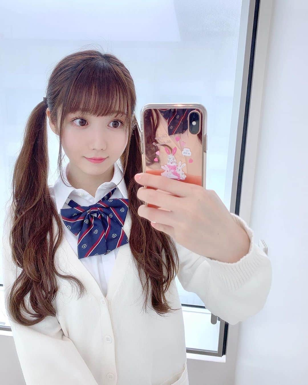 大谷映美里さんのインスタグラム写真 - (大谷映美里Instagram)「🌸 ㅤㅤㅤㅤㅤㅤㅤㅤㅤㅤㅤㅤㅤ ニセとガチ #JK #制服  ㅤㅤㅤㅤㅤㅤㅤㅤㅤㅤㅤㅤㅤ」10月21日 22時57分 - otani_emiri