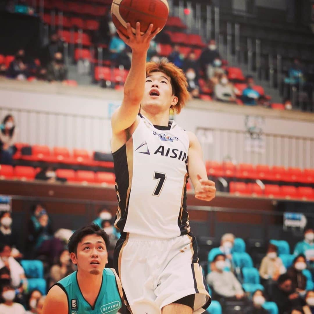 シーホース三河さんのインスタグラム写真 - (シーホース三河Instagram)「10/21（水）京都戦 #PHOTO 三河 99 - 82 京都 #fightfor_ #シーホース三河 #Bリーグ」10月21日 23時18分 - go_seahorses