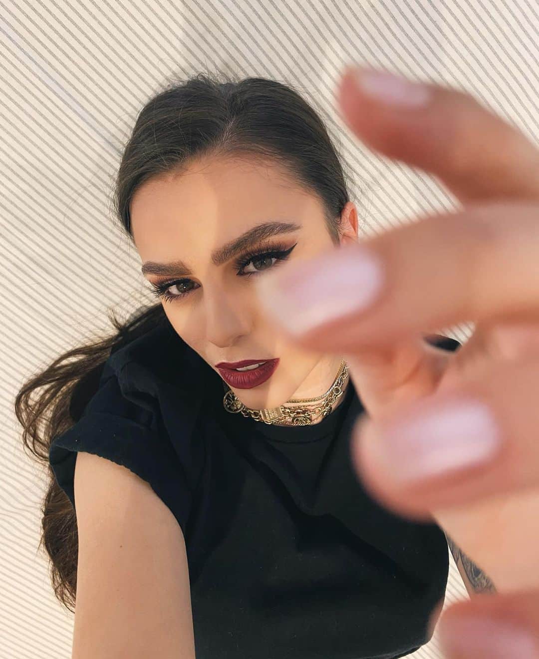 のインスタグラム：「Just getting into the spirit 🖤👻🕸🕷」