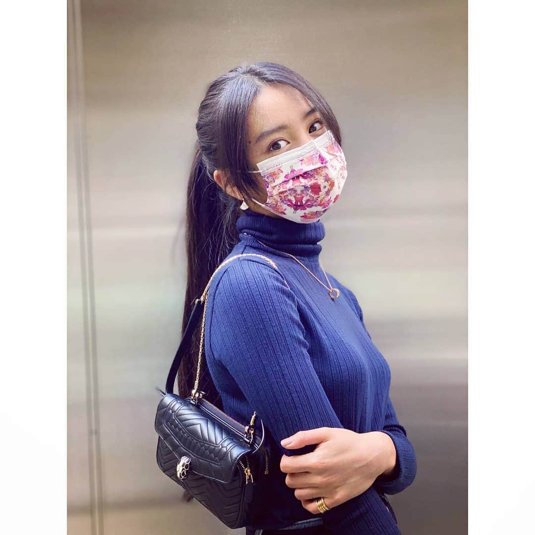 kokiさんのインスタグラム写真 - (kokiInstagram)「Taiwan @bulgari mask 🌸 💗  使い捨てマスクなのですが、可愛くて捨てられない😂」10月21日 15時45分 - koki
