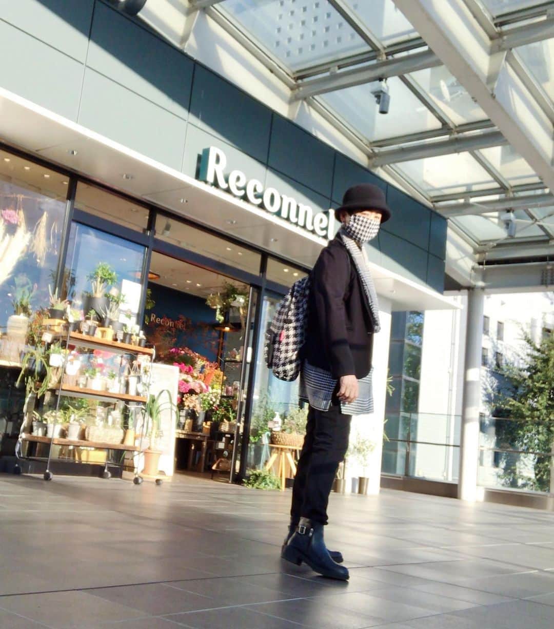 小川知子さんのインスタグラム写真 - (小川知子Instagram)「#下北沢散策 #小川知子  久しぶりに来た下北沢。  昔はドラマの打ち上げというと下北沢だった。  ずいぶん綺麗になったのね〜。  駅の上はこんな感じ。」10月21日 15時59分 - tomoko_ogawa_